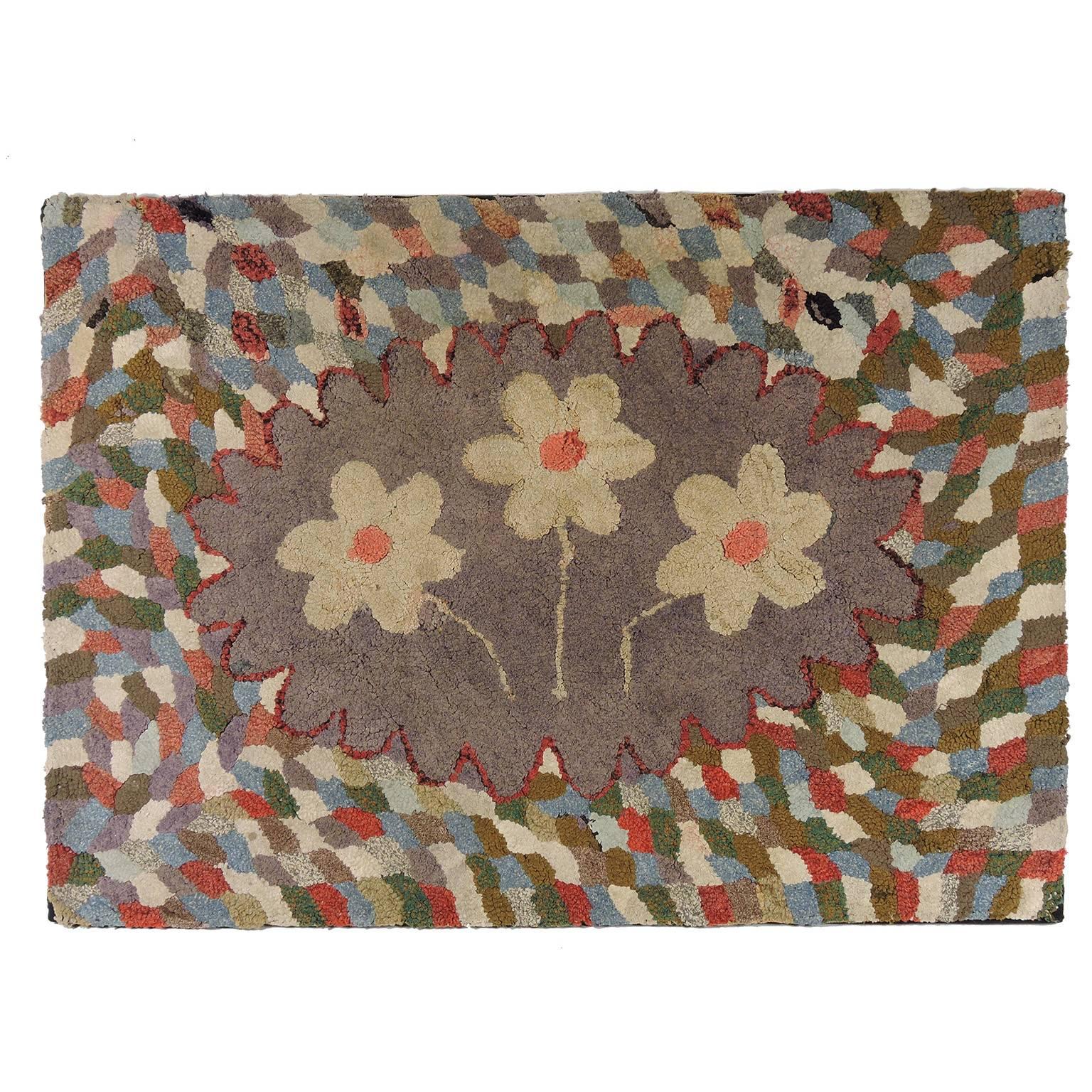 Wonderful and Graphic Vintage American Hooked Rug For Sale