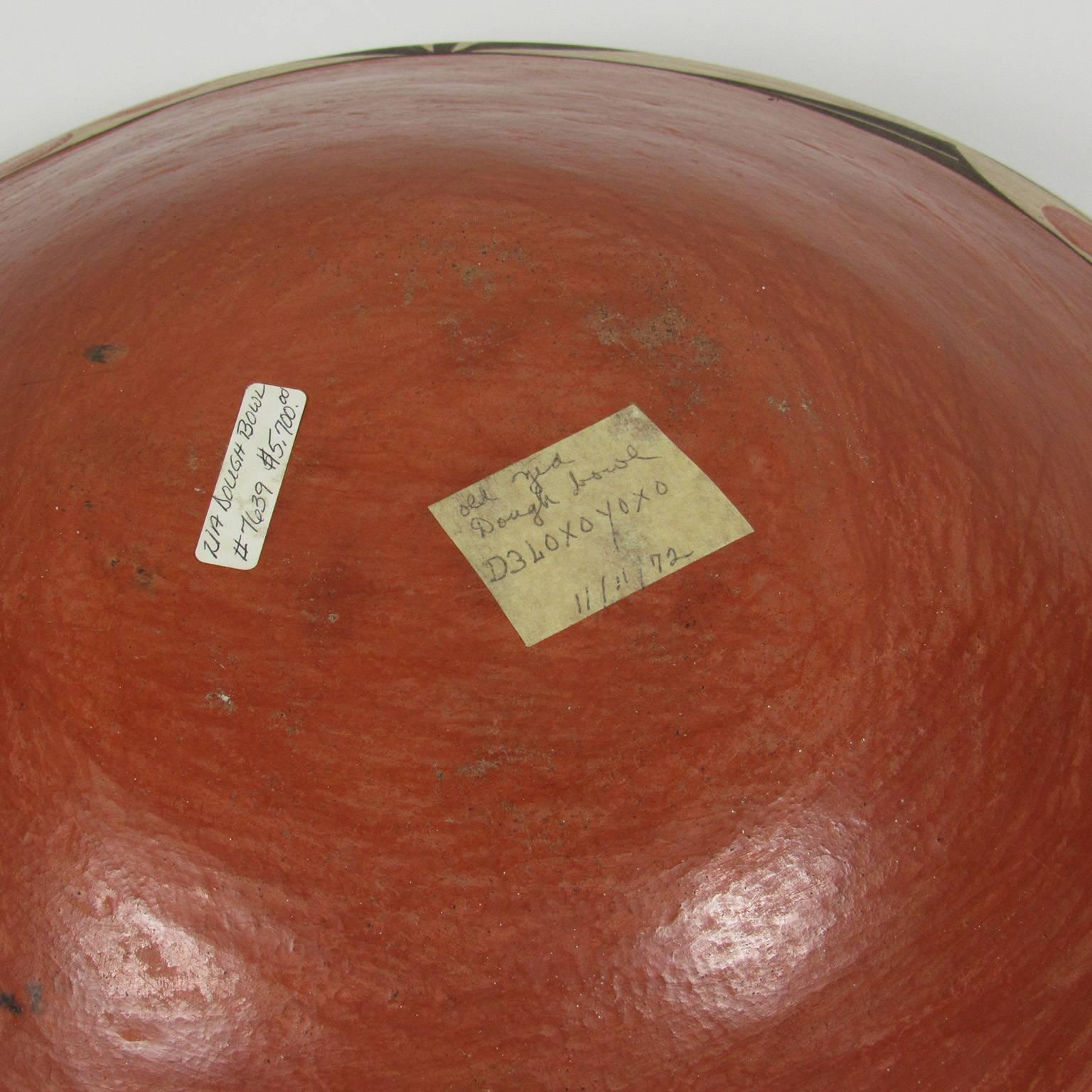Polychromed Rare Large Antique Native American Zia Pueblo Terracotta Dough Bowl For Sale