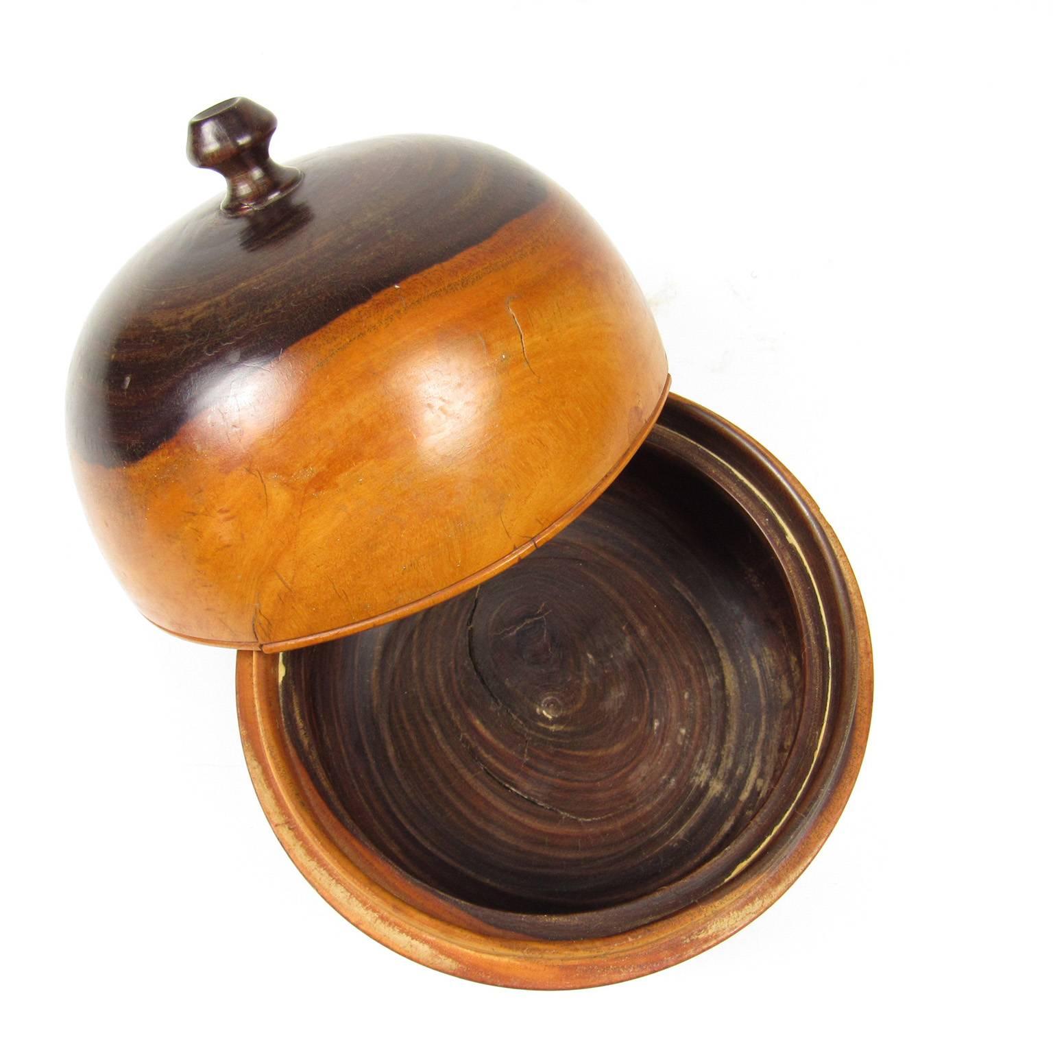 Great Britain (UK) 19th Century Lignum Vitae Treen Round Tea Caddy