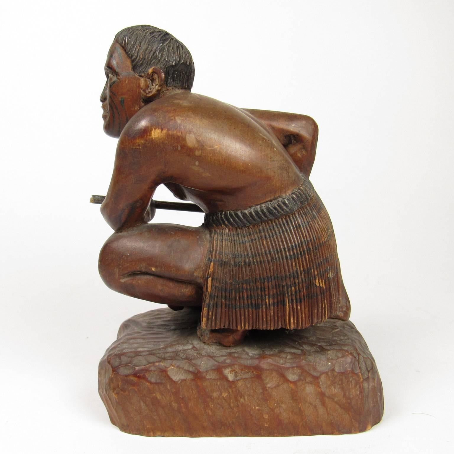 Early 20th Century Carved and Polychromed Figure of a Maori Warrior In Good Condition For Sale In Concord, MA