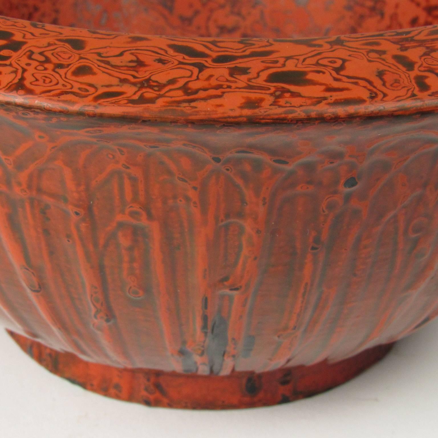 Lacquered Midcentury Japanese Red Marbleized Lacquer Wide Rimmed Bowl For Sale