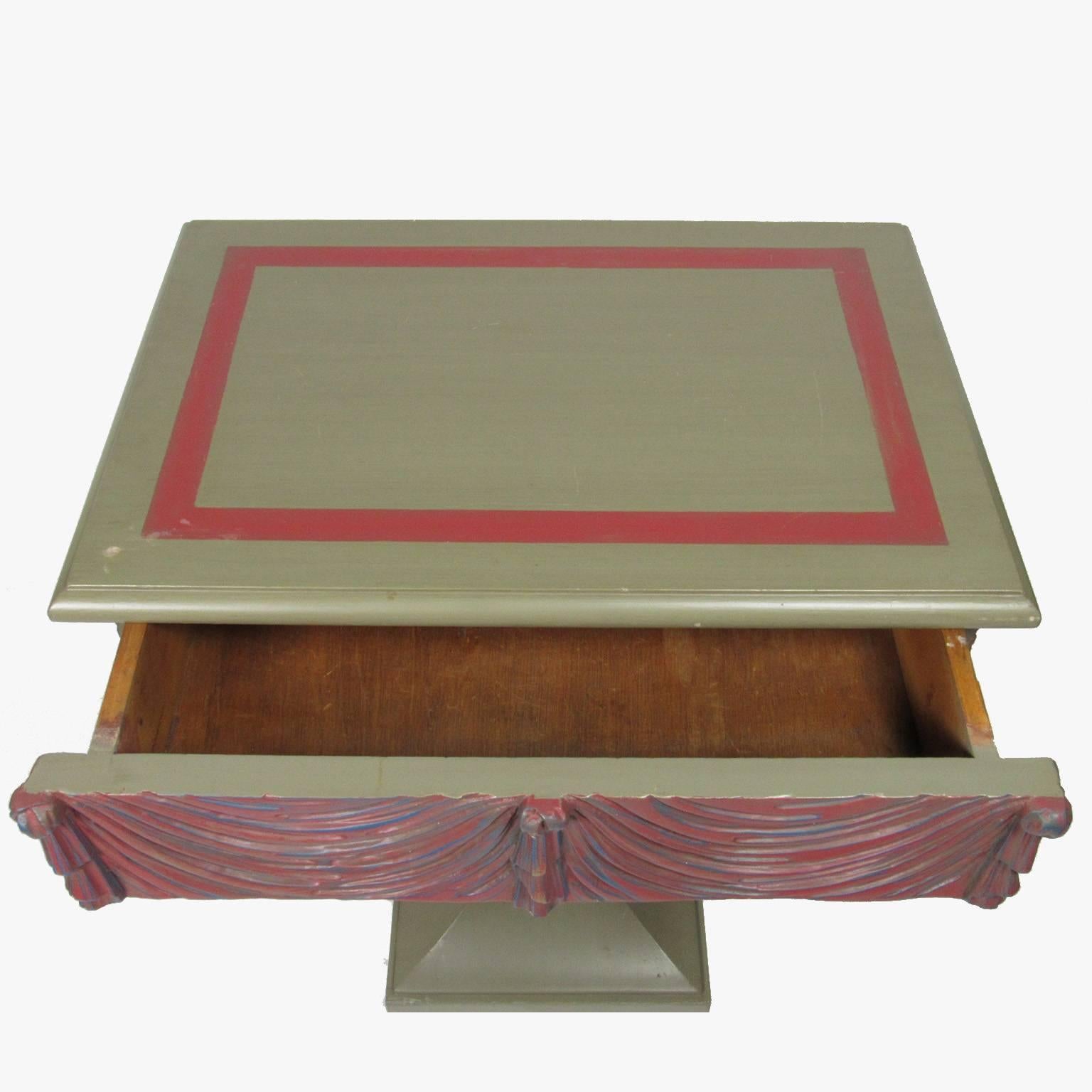 Neoclassical Revival Pair of Mid-Century Neoclassical Style Paint-Decorated Swag-Carved End Tables