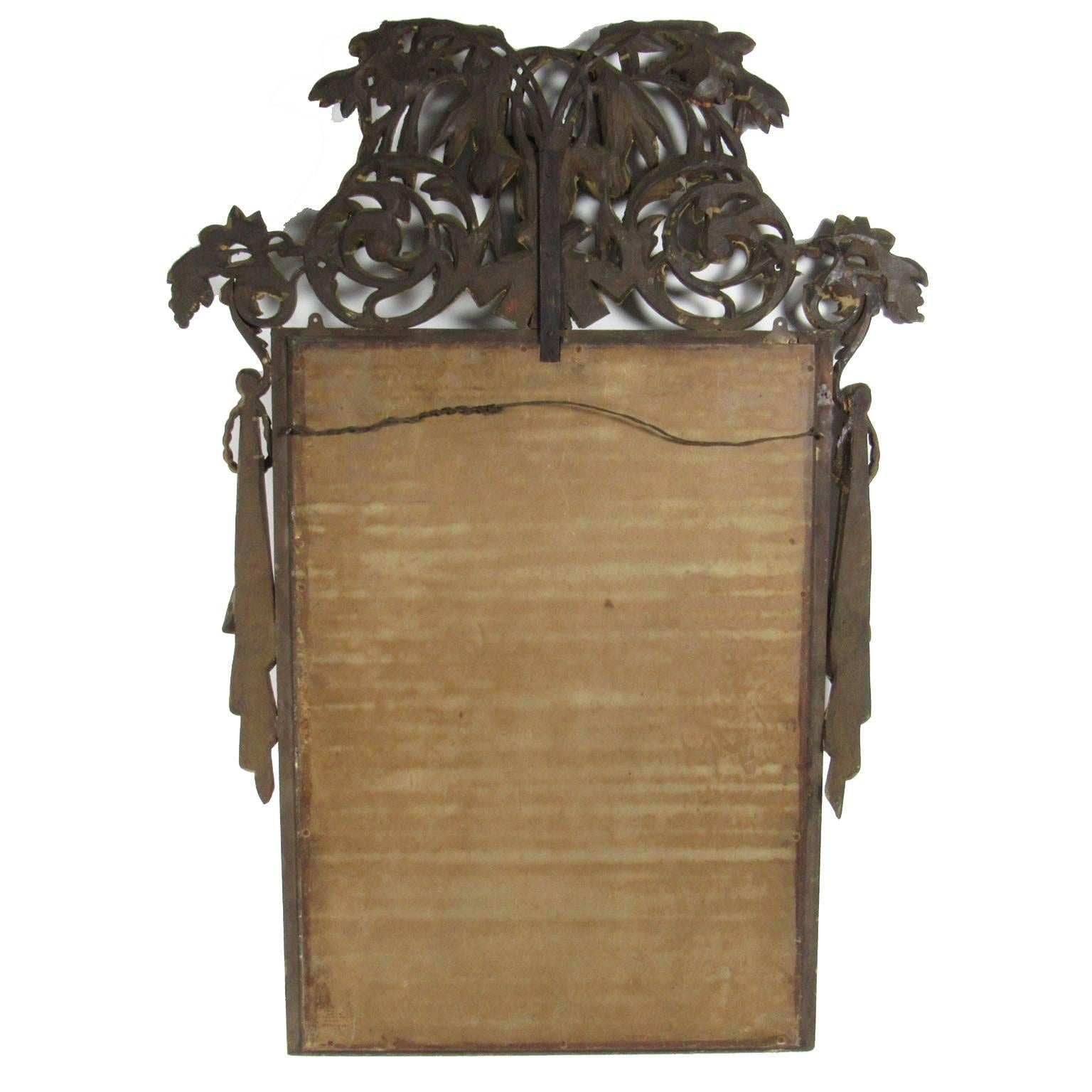 Antique Hand-Carved Decorative Wall Mirror In Fair Condition For Sale In Concord, MA