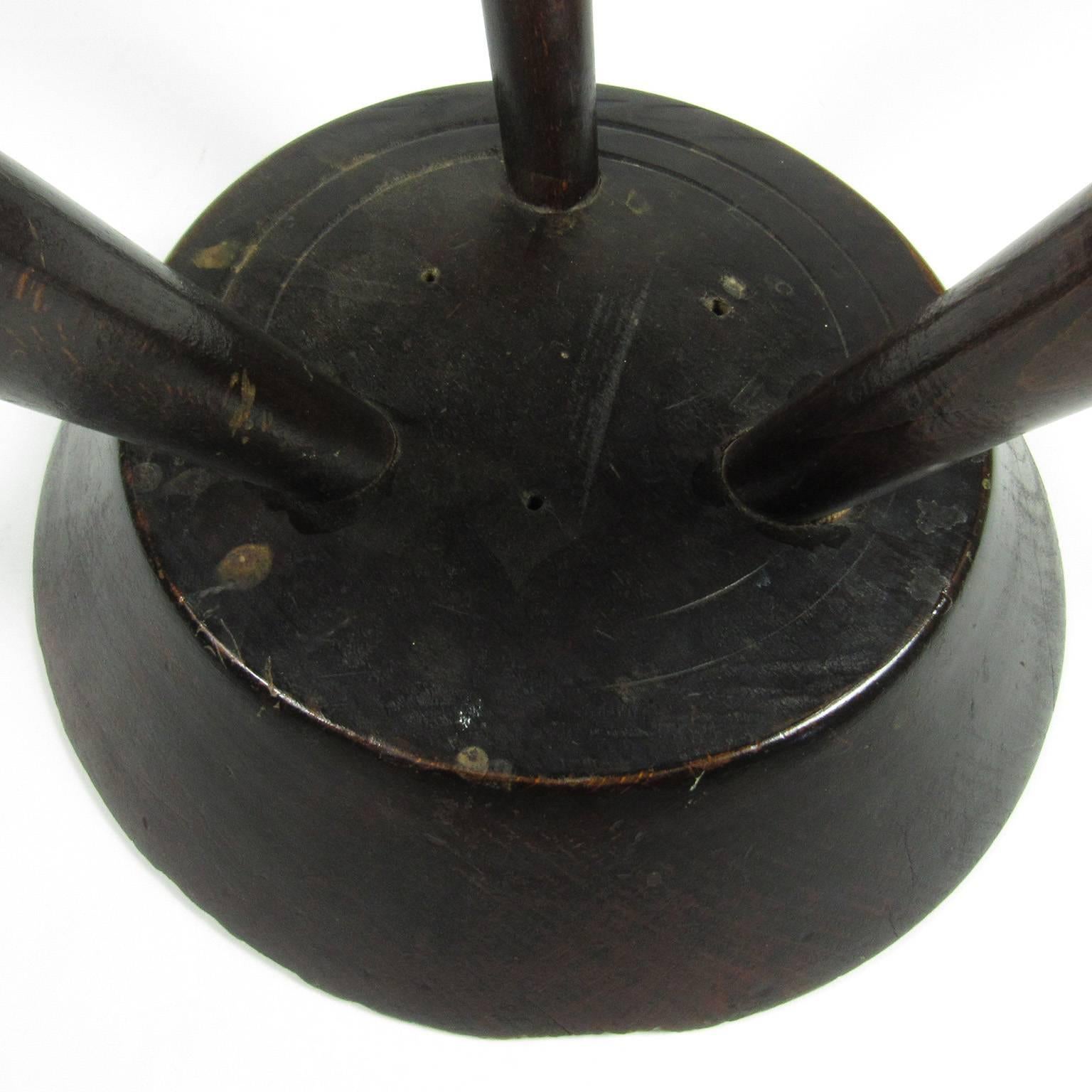 19th Century English Carved Oak Tripod-leg Stool For Sale 1