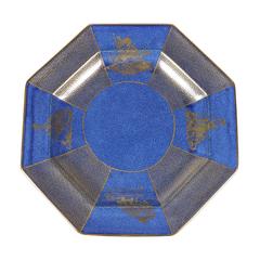 Set of Twelve Blue Wedgwood Chinoiserie Gilt Decorated Octagonal Dessert Plates