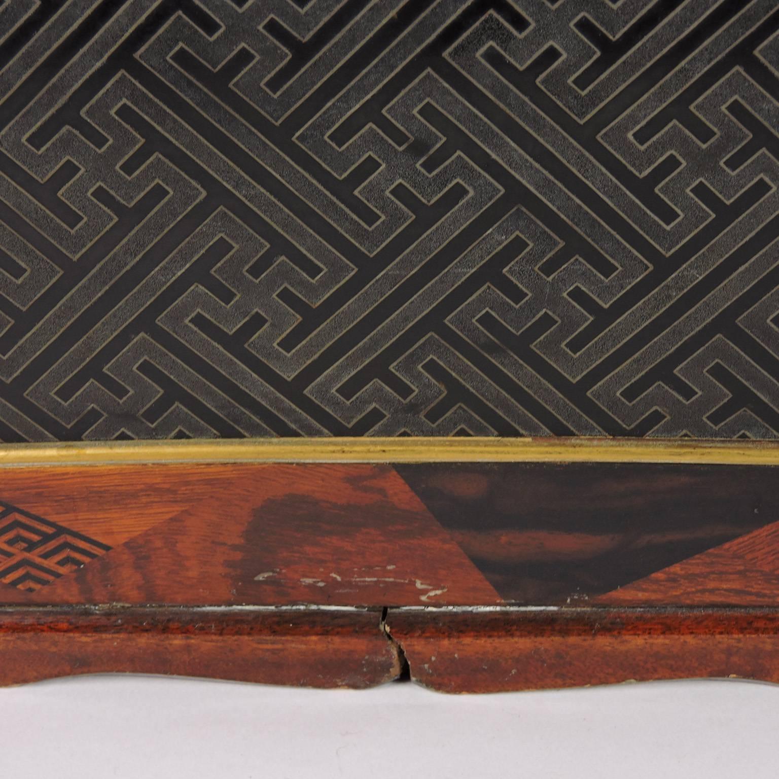 19th Century Chinese Inlaid Rosewood and Brass Bound Jewelry Chest For Sale 4