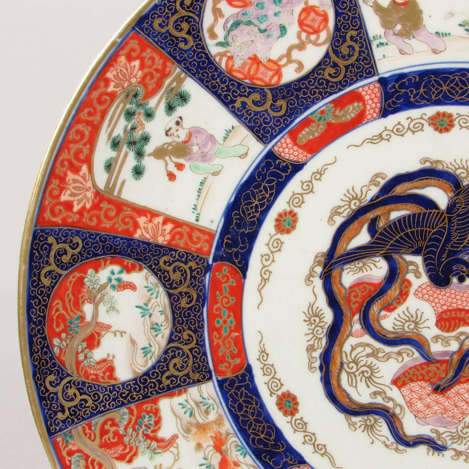 19th Century Japanese Imari Charger In Good Condition For Sale In Concord, MA