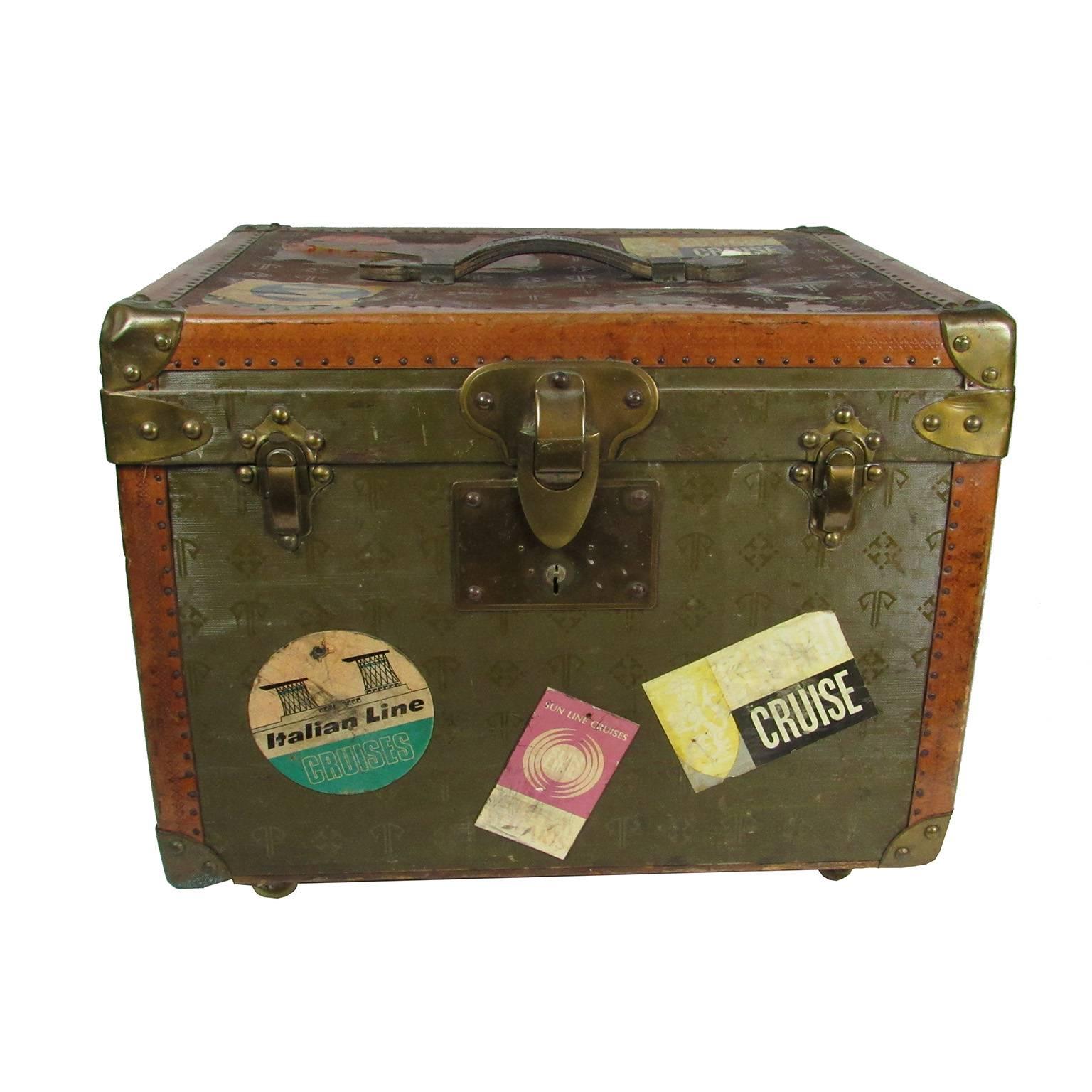 Small Au touriste leather and canvas trunk, possibly a hatbox. Bronze mounts and monogram stamp 
