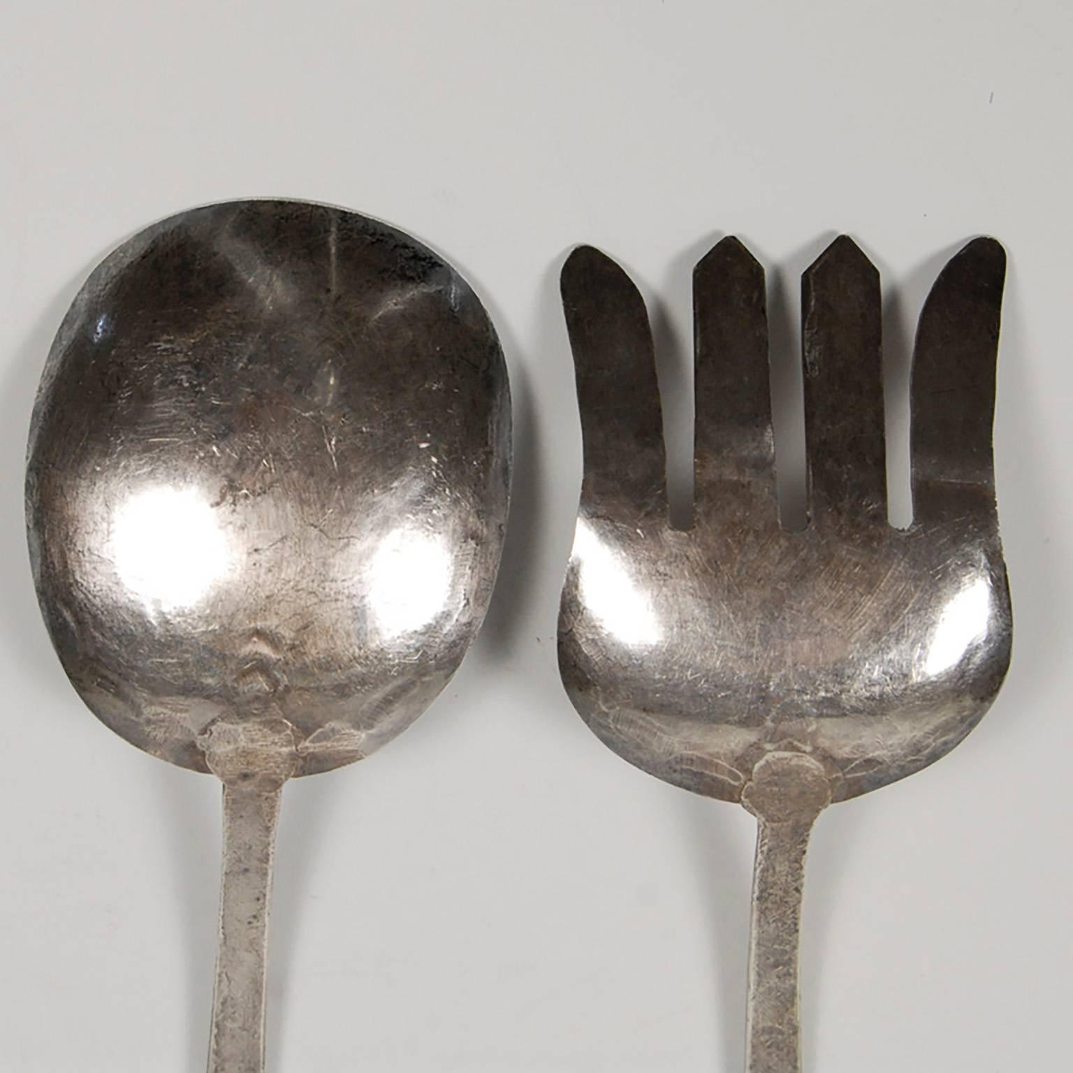 Early 20th Century Set of Native American Navajo Silver Servers In Good Condition For Sale In Concord, MA