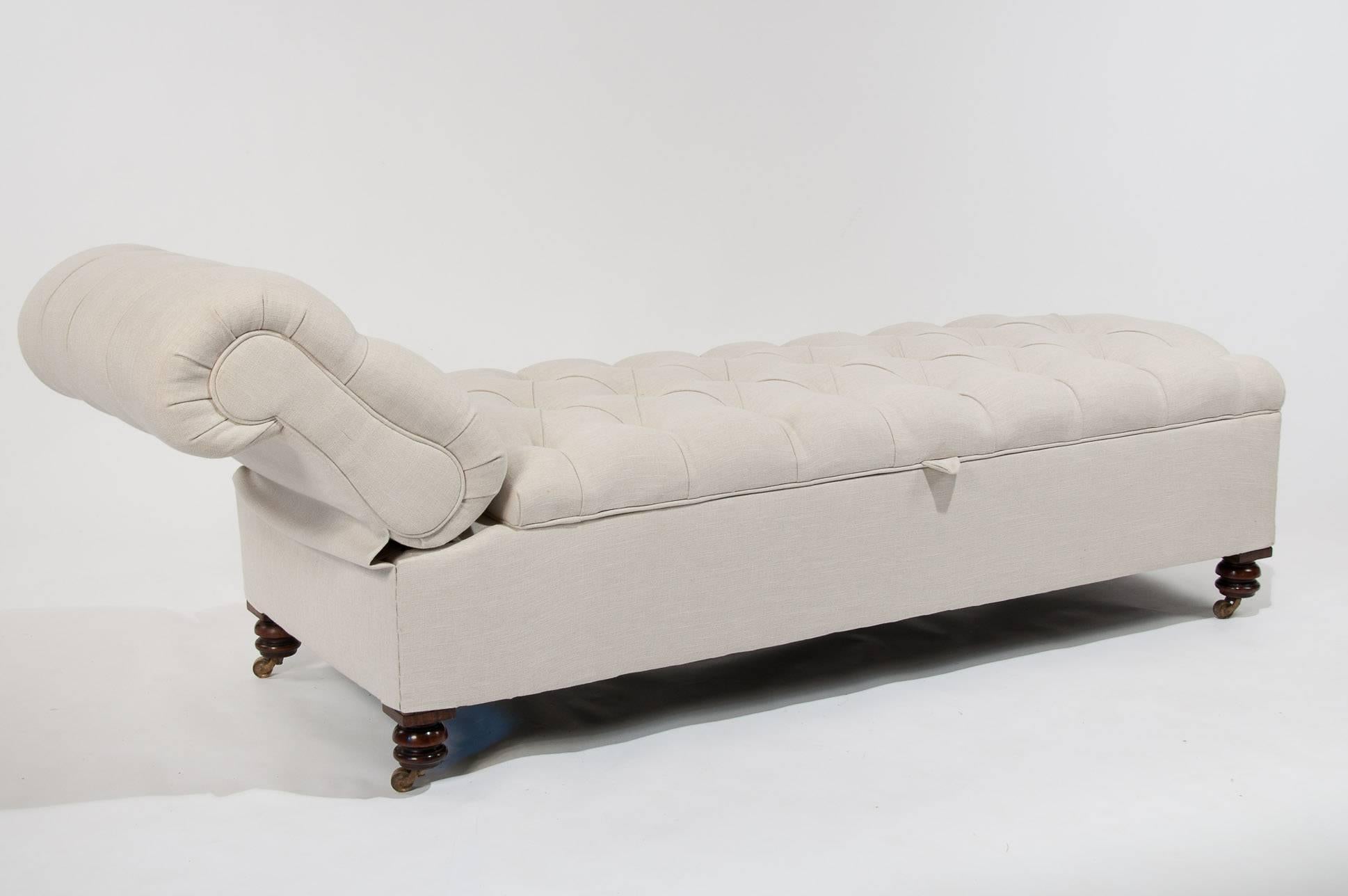 English Quality Victorian Adjustable Daybed or Ottoman