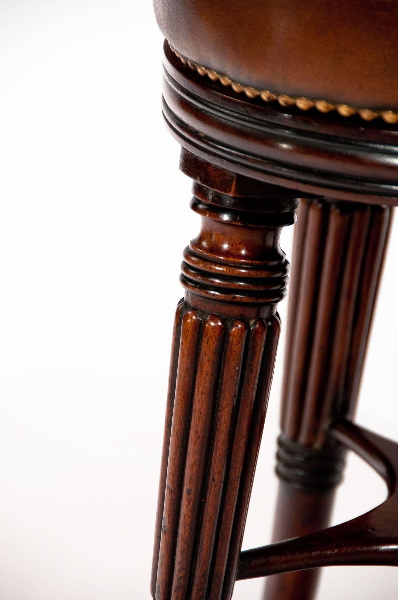 Leather Fine Regency Mahogany Adjustable Piano Stool