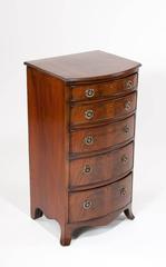 Quality Antique Mahogany Chest of Drawers