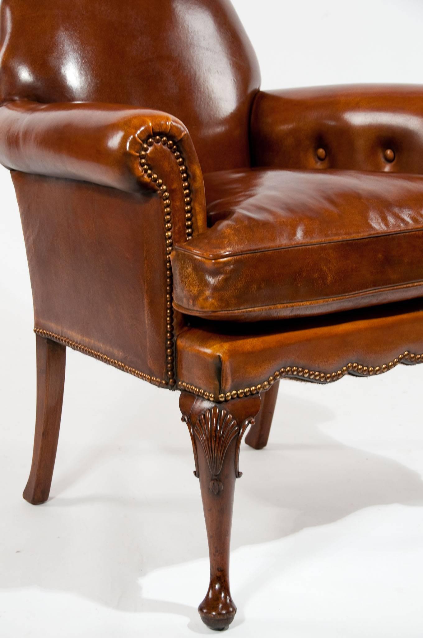 Quality Antique Leather Walnut Armchair 3