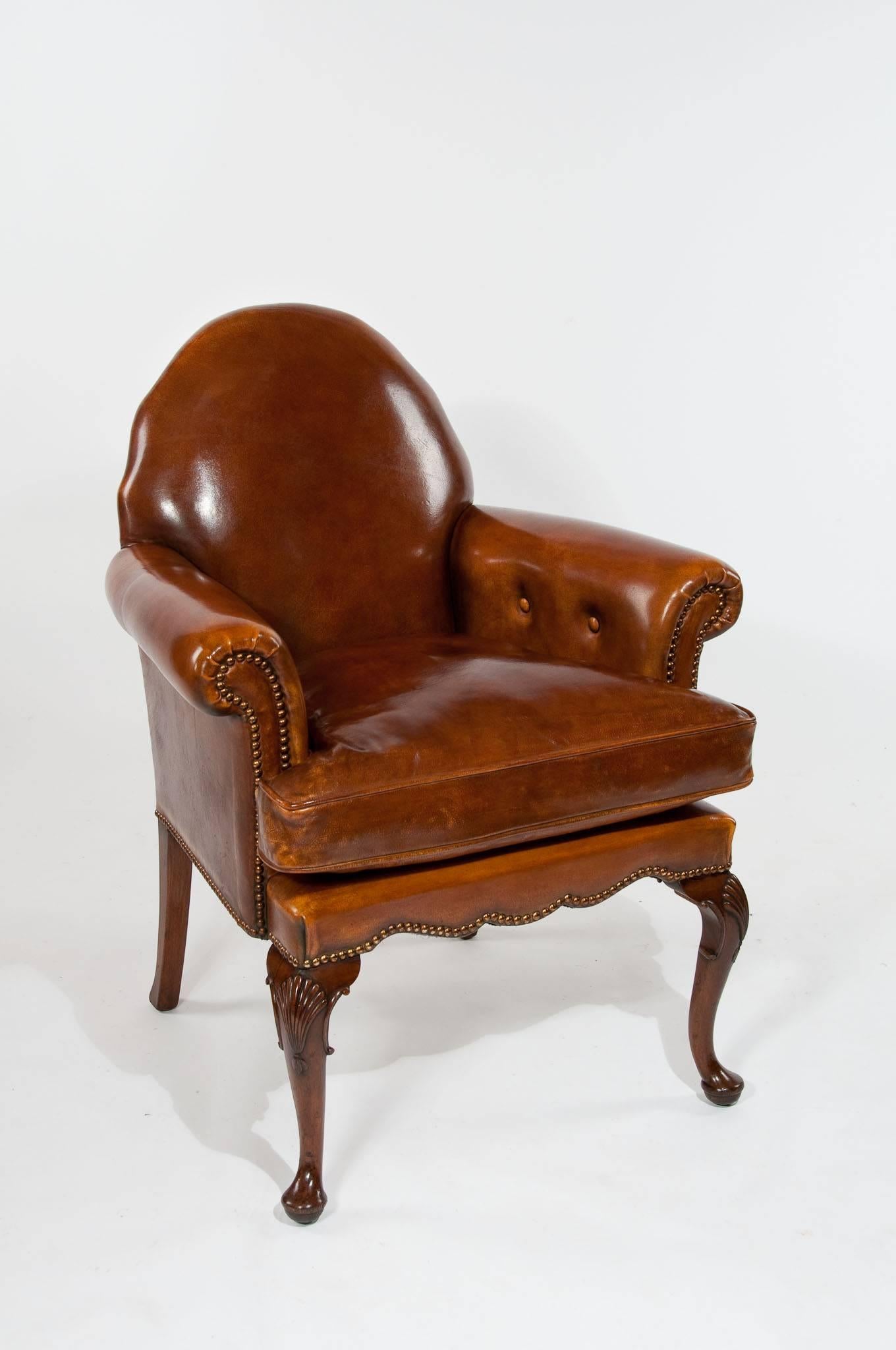 Queen Anne Quality Antique Leather Walnut Armchair