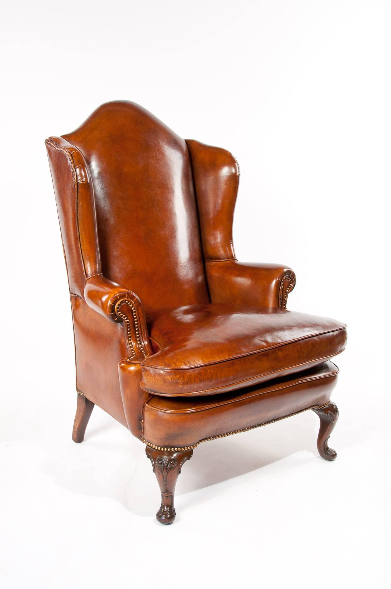 Superb Antique Walnut Leather Wingback Armchair, Mid-19th Century In Excellent Condition In Benington, Herts