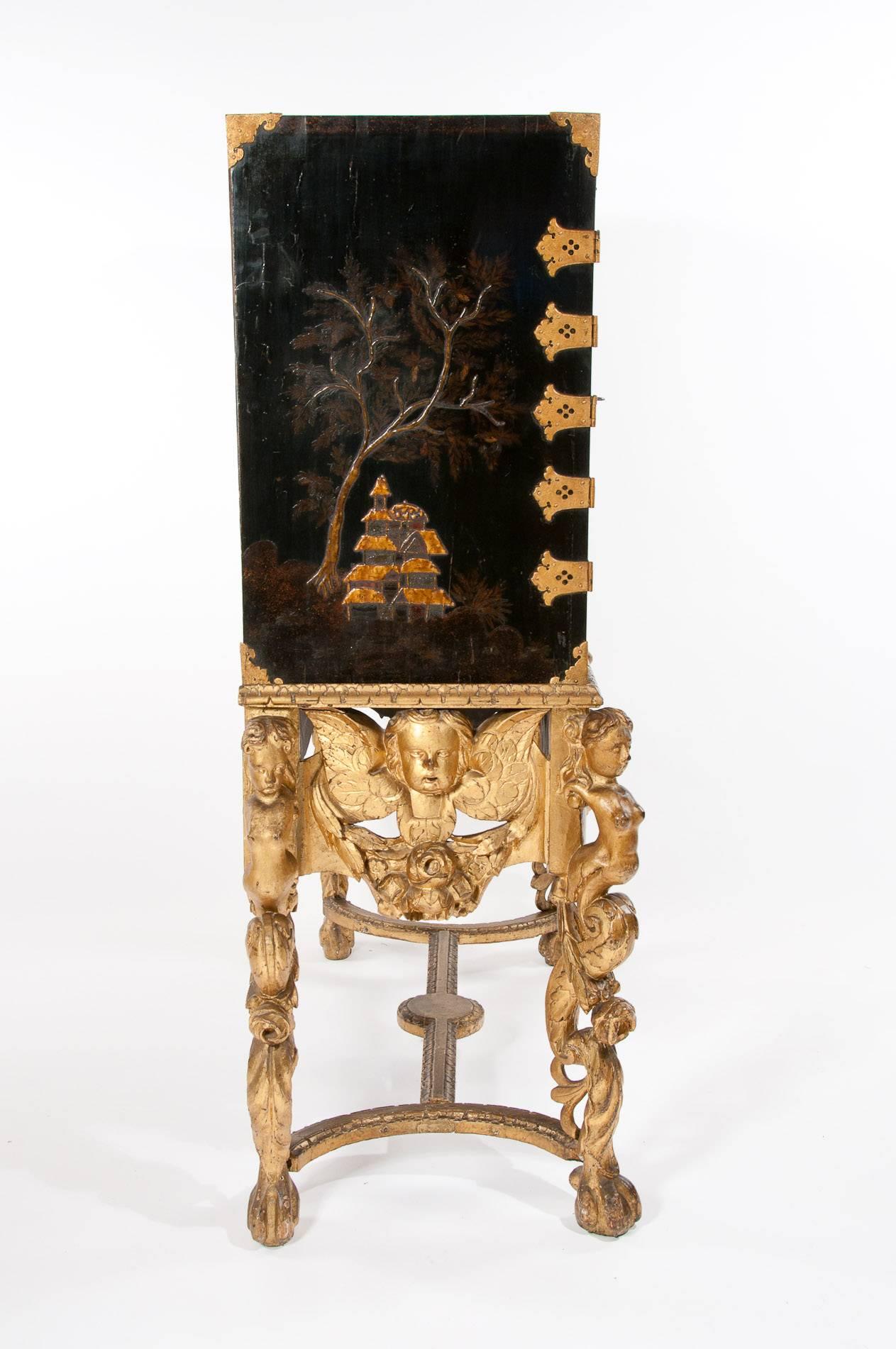 Magnificent 17th Century Japanned Collectors Cabinet on Stand 4