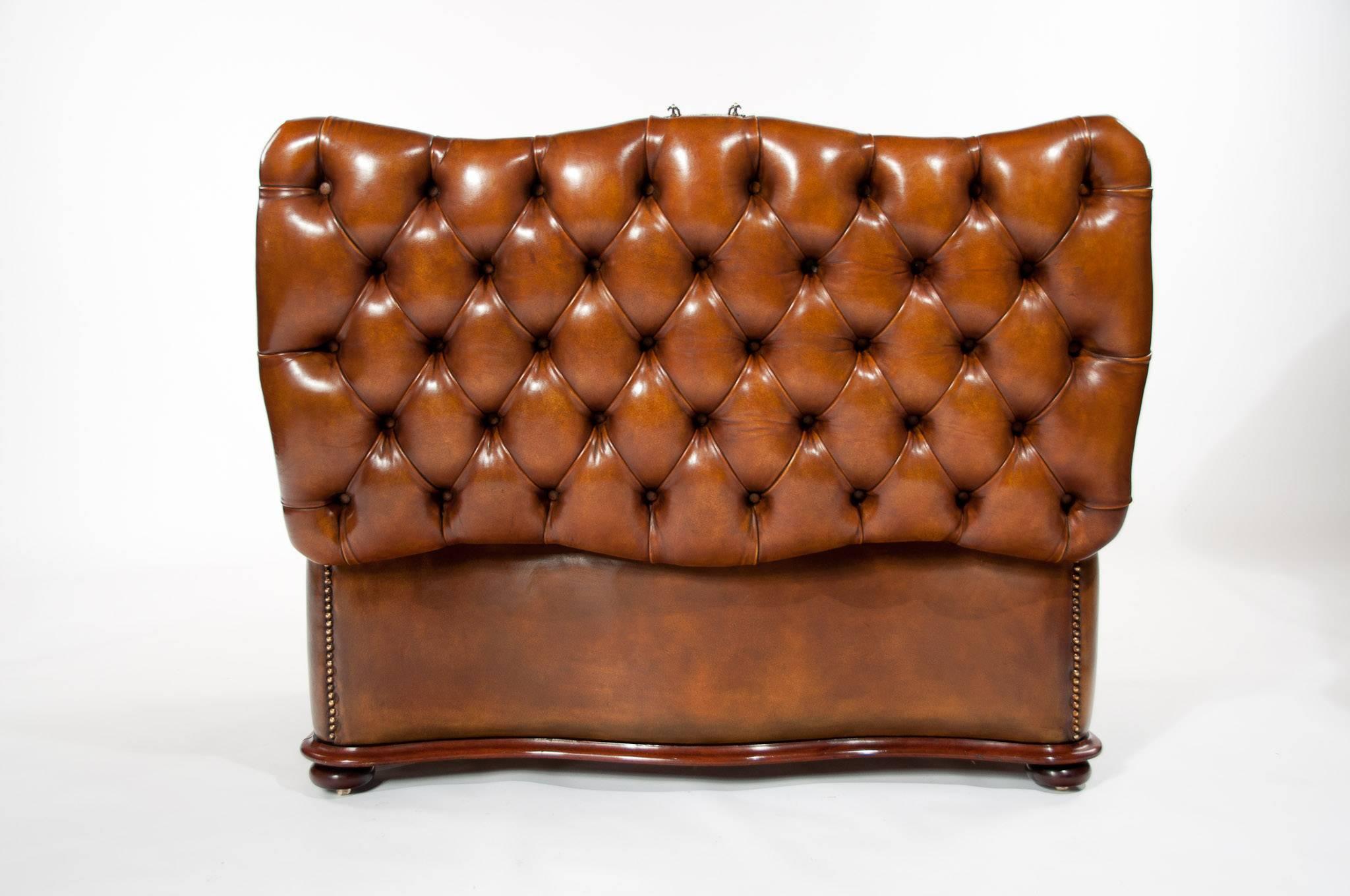 Excellent 19th Century Shaped Leather Ottoman 3