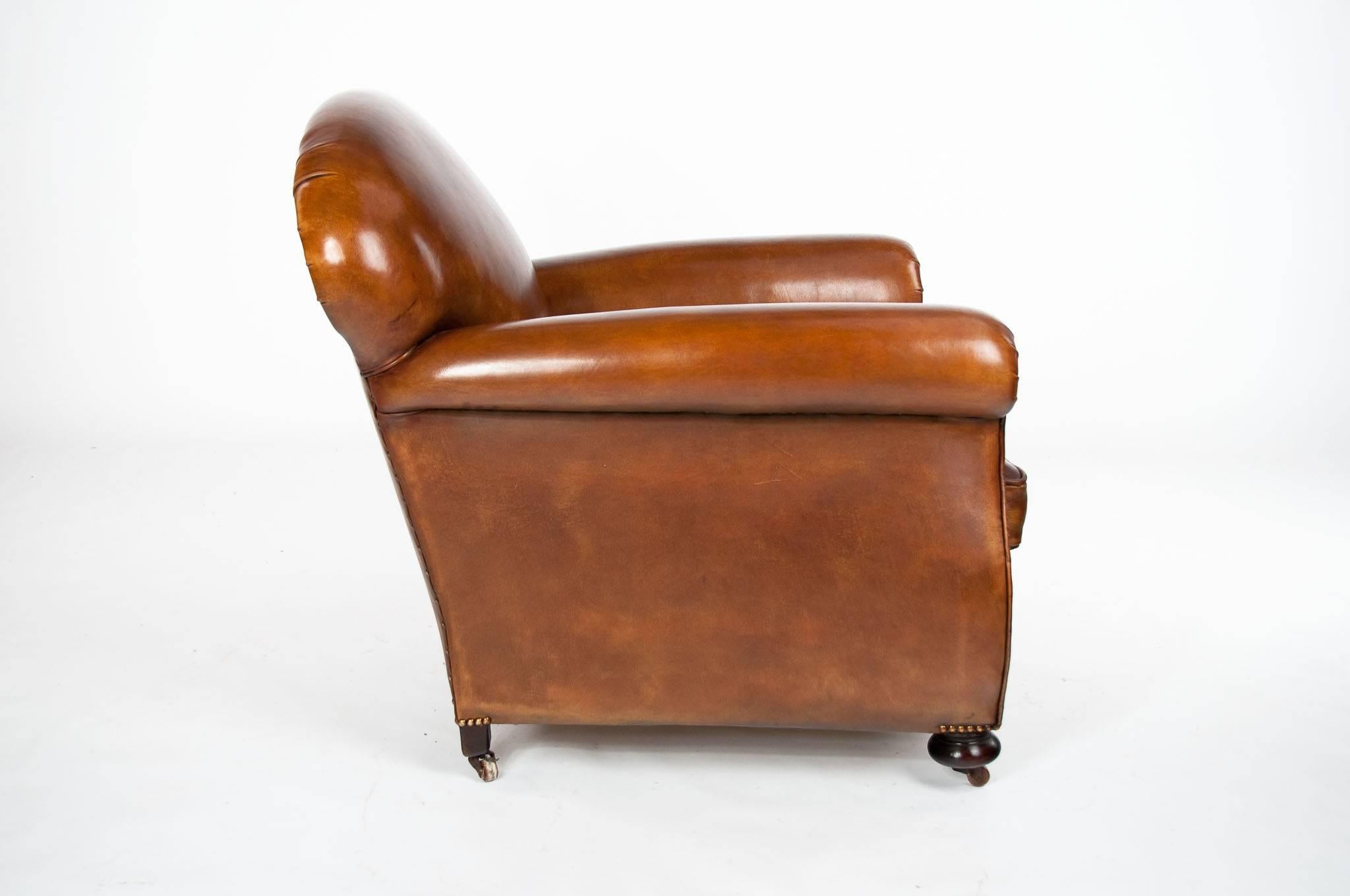 Quality Victorian Shaped Leather Club Armchair 3