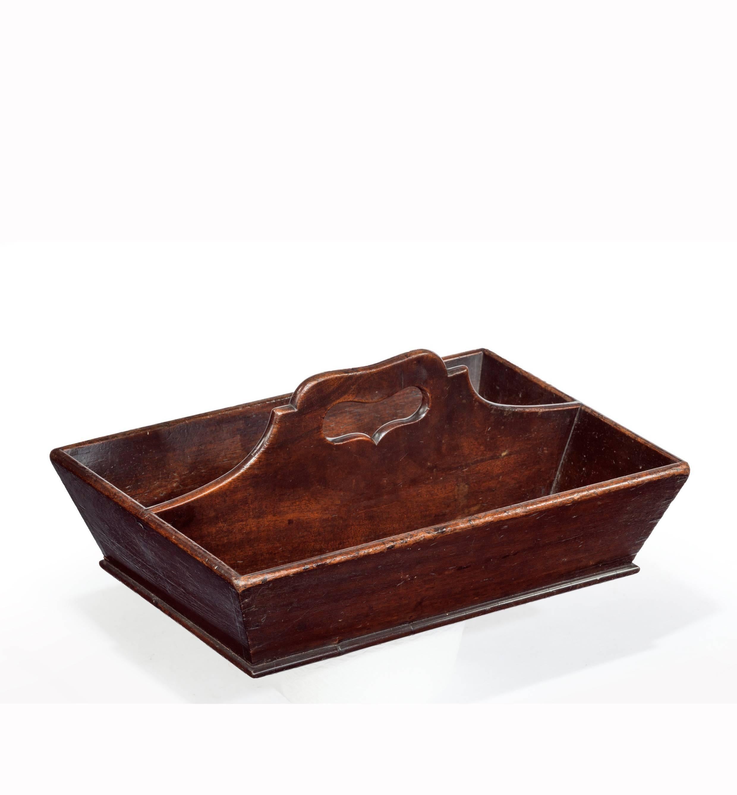 Great Britain (UK) Fine Georgian Mahogany Cutlery Tray