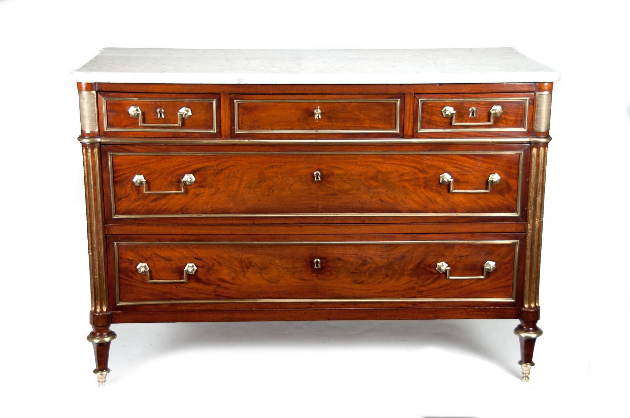 Fine Quality Late 18th Century Directoire Period Mahogany Commode 3
