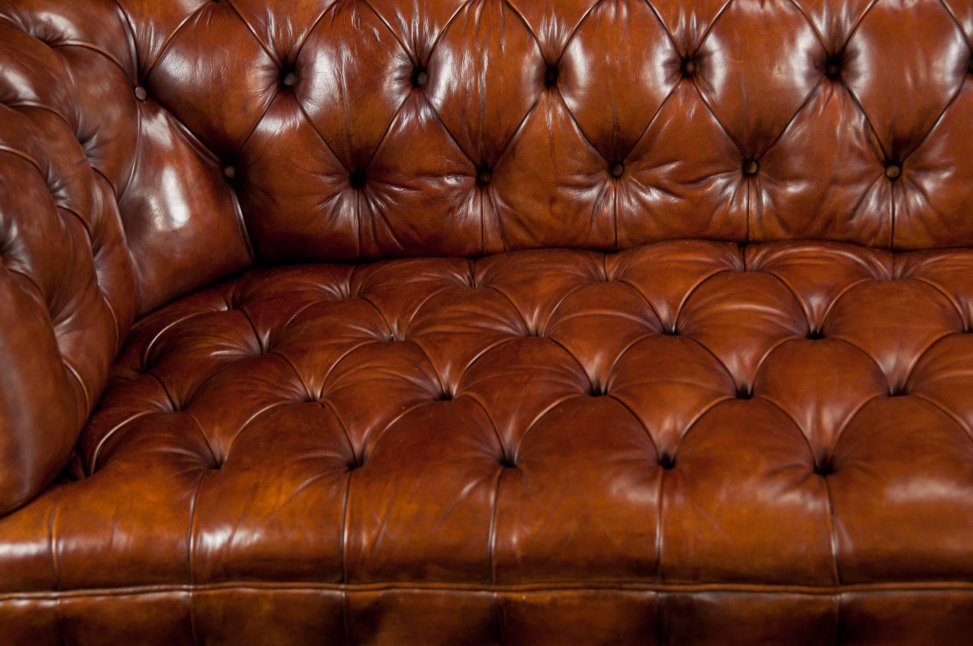 Fine Antique 19th Century Leather Upholstered Chesterfield 2