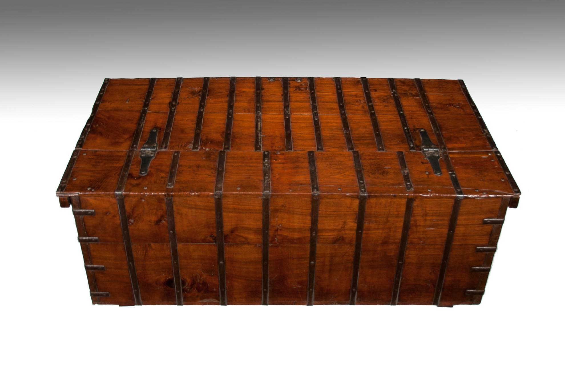 Early 19th Century Elm Anglo-Indian Iron Strapped Chest Trunk 6