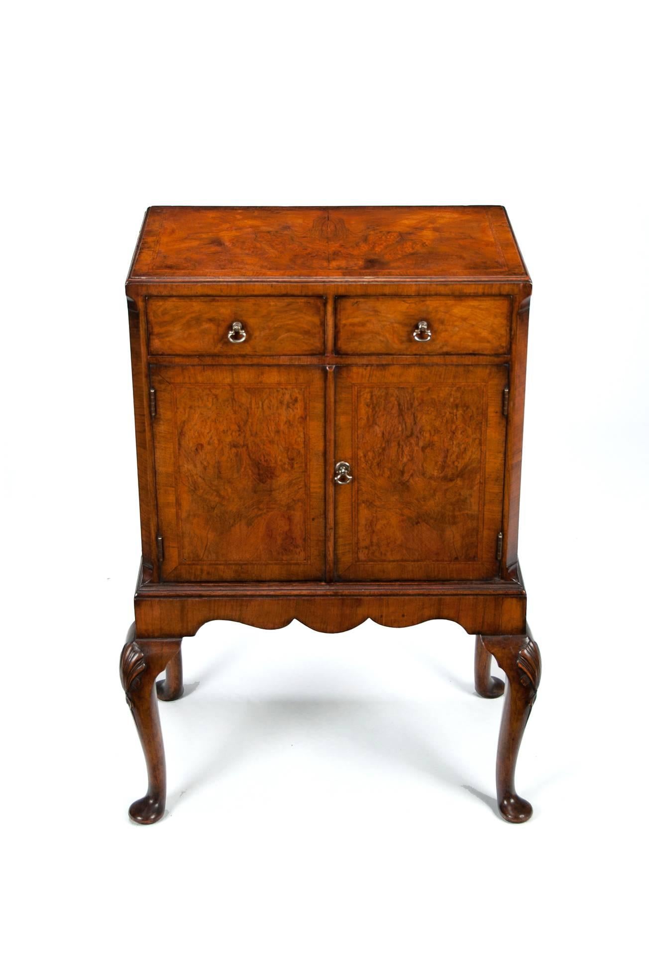 Early 20th Century Antique Figured Walnut Side Cabinet On Cabriole Legs 