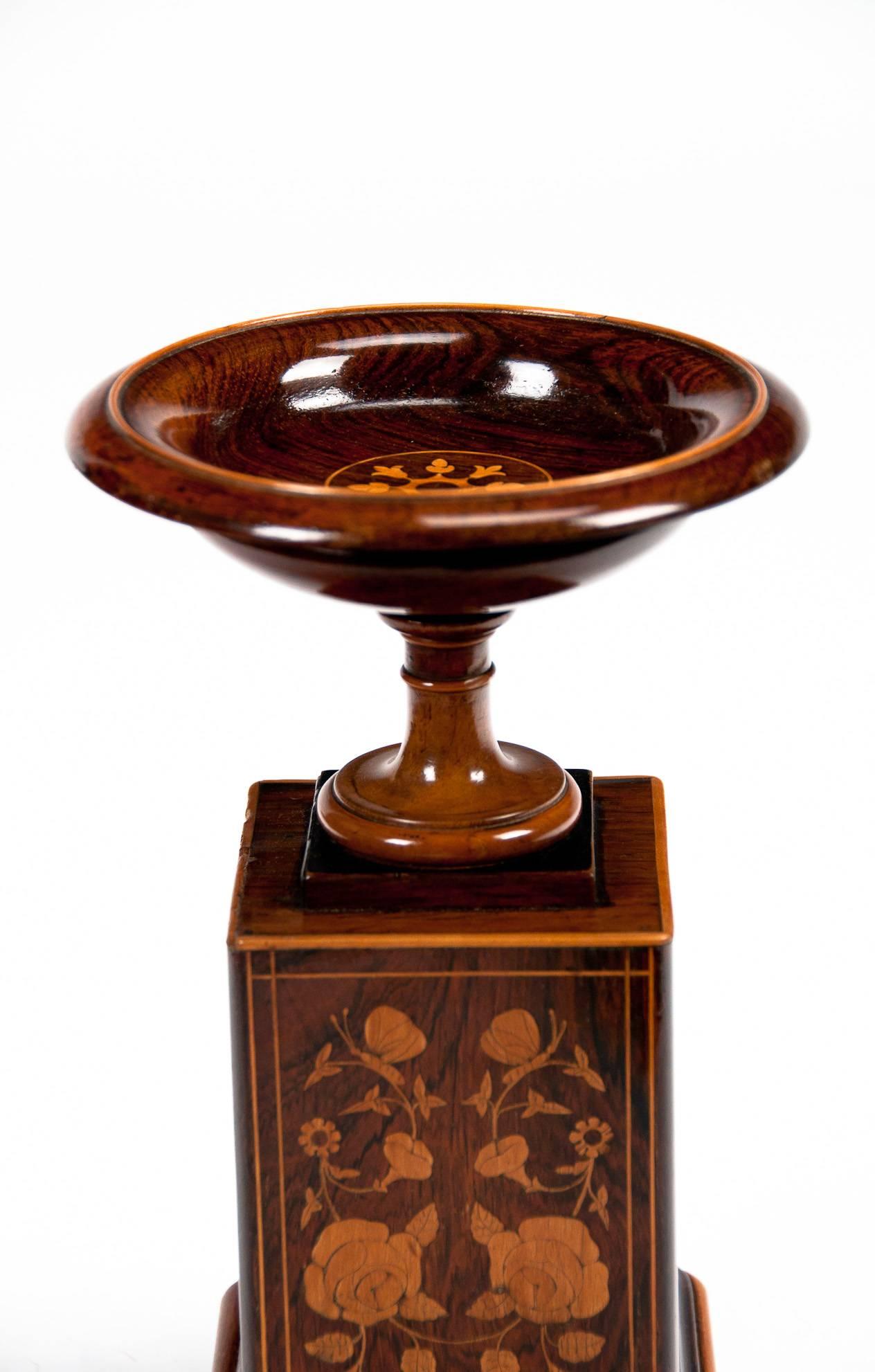 Fine Pair of 19th Century Rosewood Tazzas on Marquetry Pedestals  1