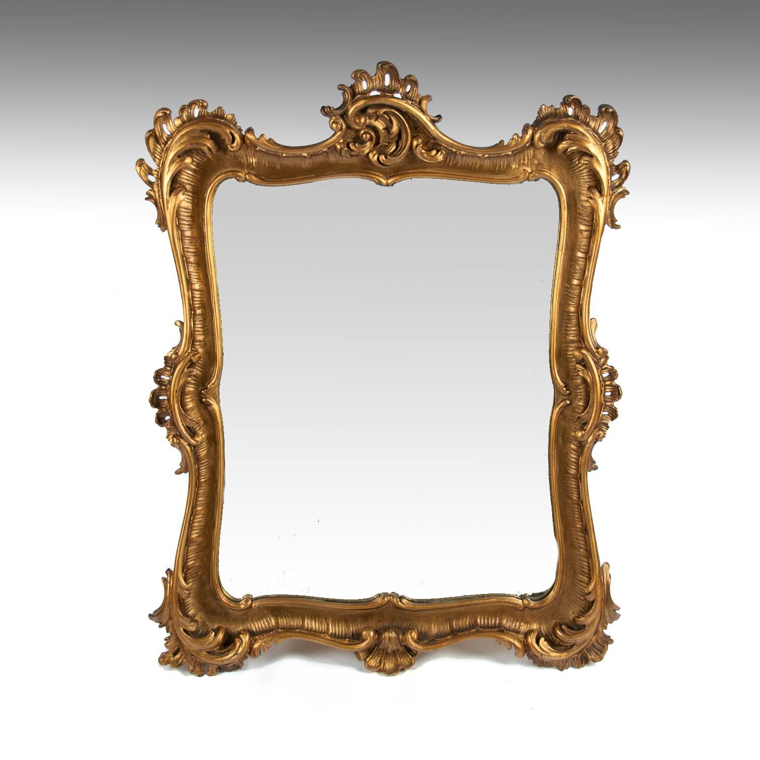 English Carved Giltwood 19th Century Mirror