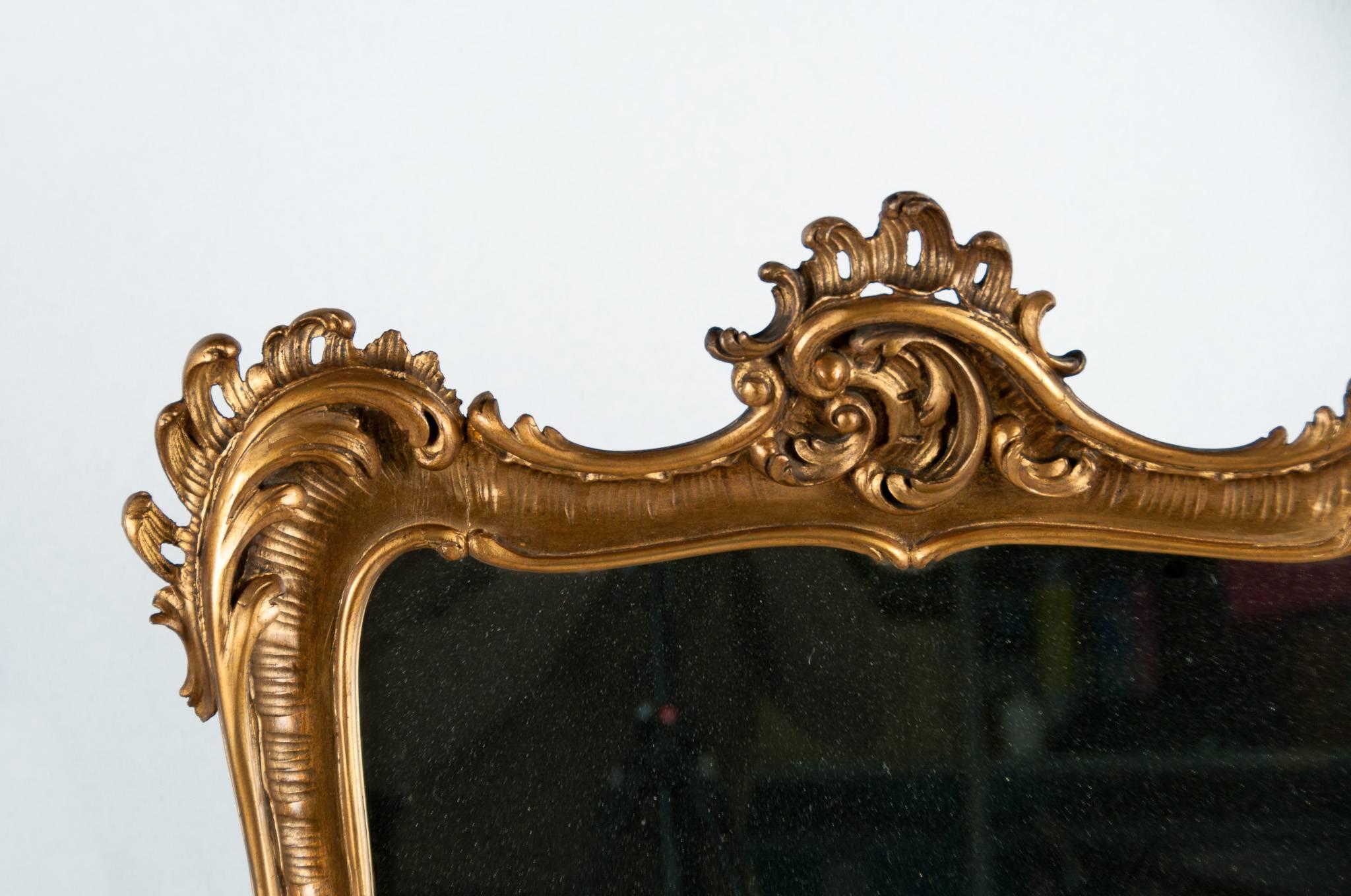 Carved Giltwood 19th Century Mirror In Excellent Condition In Benington, Herts