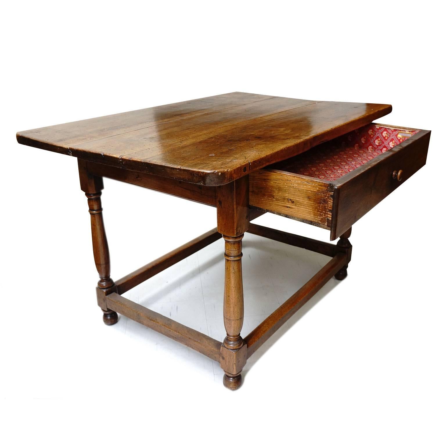 Louis XV 18th Century French Walnut Table with Turned Legs For Sale