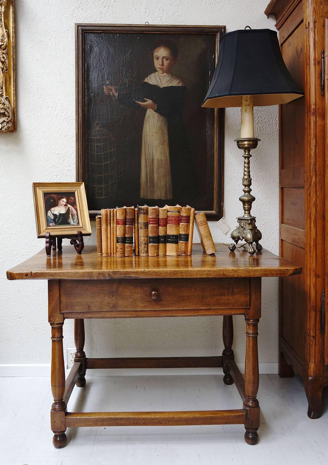 18th Century French Walnut Table with Turned Legs For Sale 2