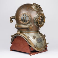Casco da immersione Morse Mark V della Marina degli Stati Uniti con 12 bulloni, risalente alla Seconda Guerra Mondiale