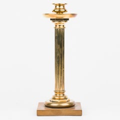 Ein Paar Art-Déco-Kerzenleuchter aus Bronze