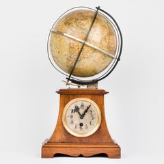 Orologio con mappamondo
