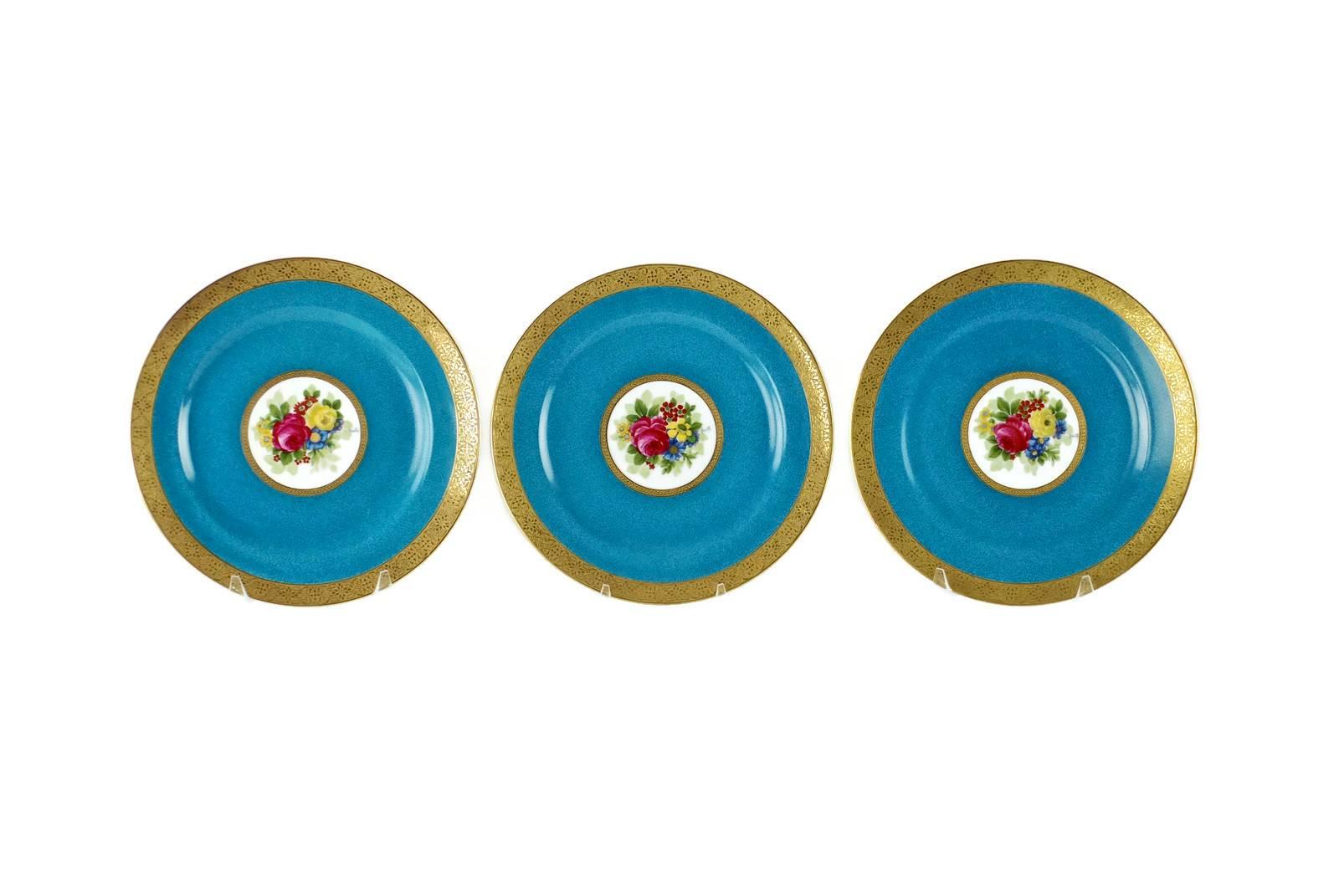 French Charles Ahrenfeldt Limoges Gilt Encrusted Hand-Painted Cabinet Plates, Set of 12 For Sale