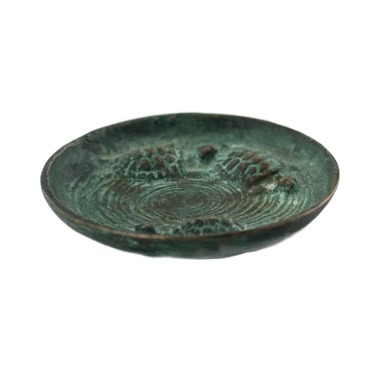 Arts and Crafts Early 20th Century E.T. Hurley Bronze 'Swimming Turtles' Pin Dish Ashtray For Sale