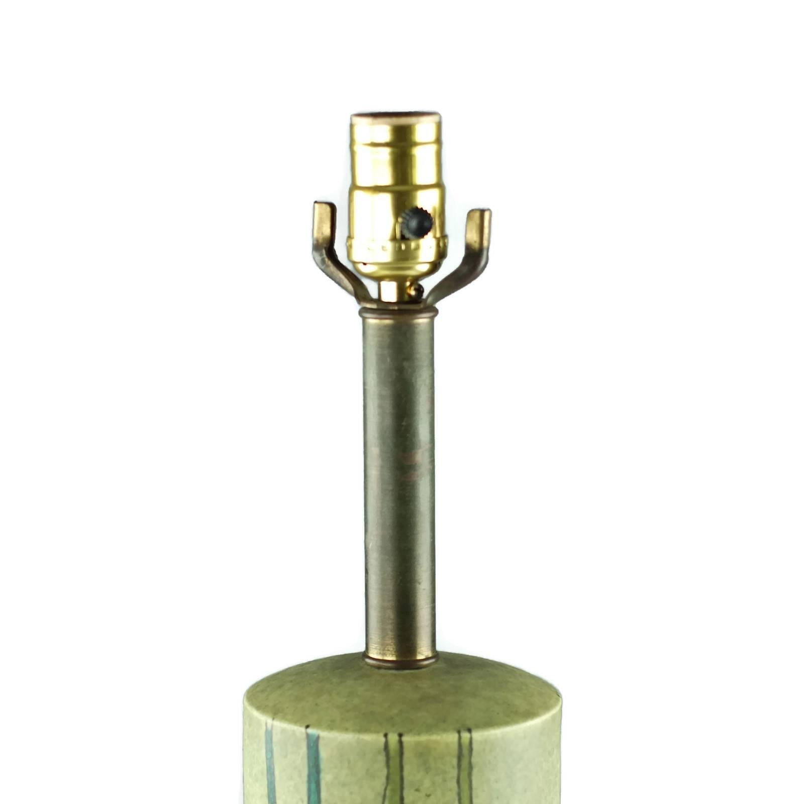 Mid-Century Alvino Bagni for Raymor Ceramic Table Lamp In Excellent Condition In Cincinnati, OH