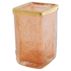Vaso tumbler Daum Nancy tagliato a ruota con motivo a ciclamini