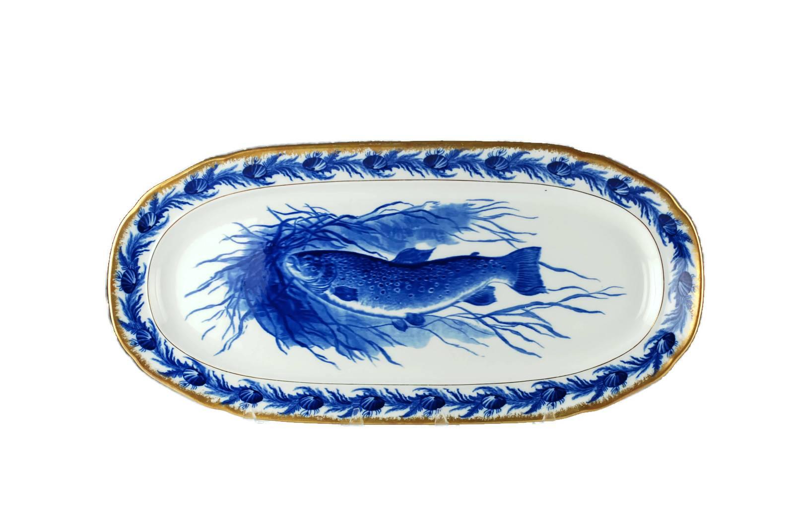 Victorian Set of 12 Gilt Edged Cauldon England Flow Blue Fish Plates with Oval Platter
