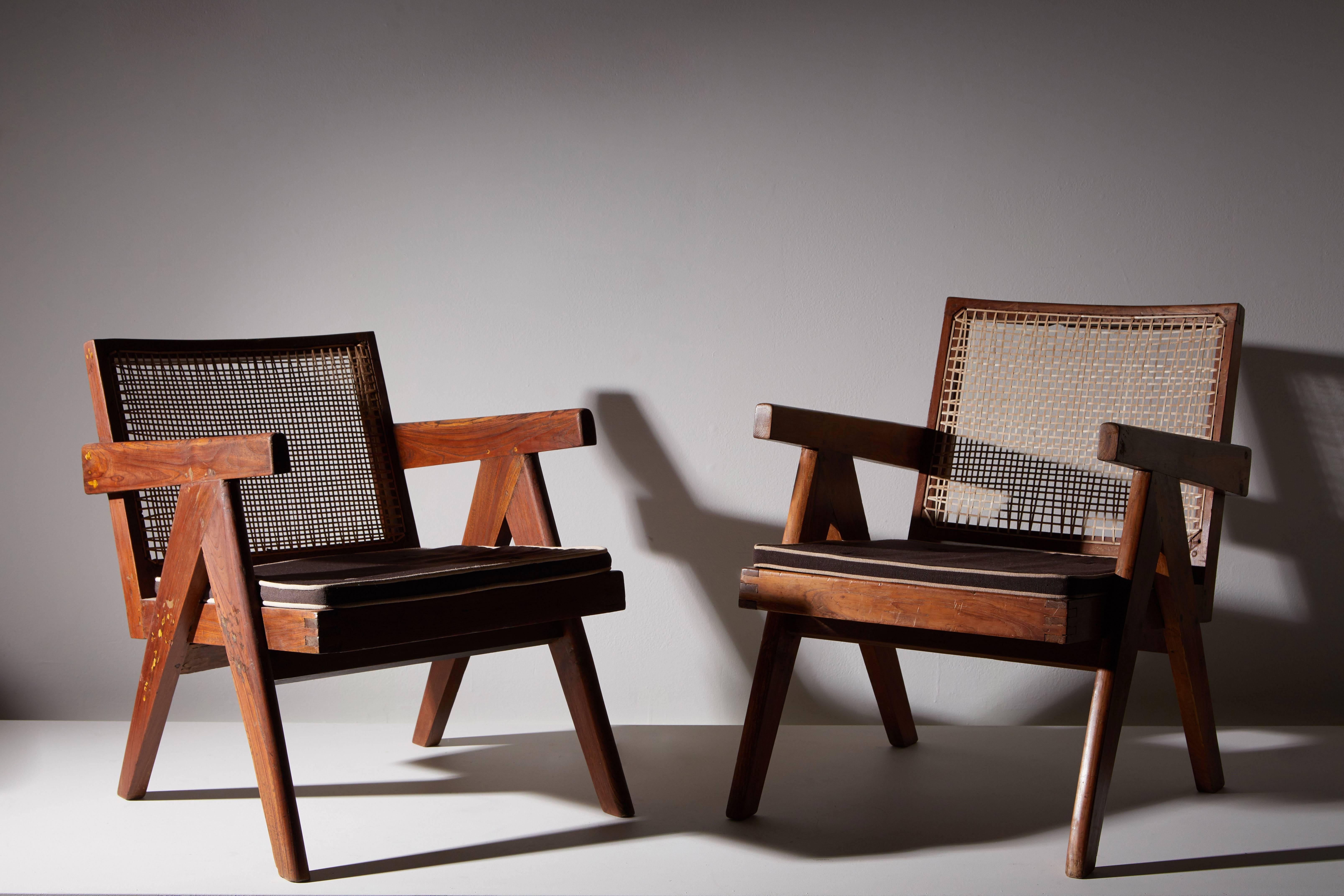 Mid-20th Century Pair of Easy Armchairs by Pierre Jeanneret