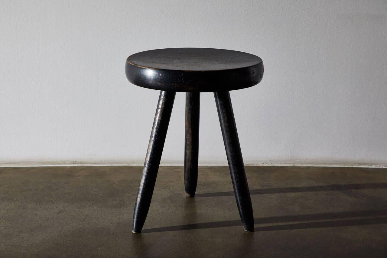 Rare black stool by Charlotte Perriand for Galerie Steph Simon. Made in France, circa 1947. 

Literature: Charlotte Perriand Complete Works Volume 2: 1940-1955, Barsac, pg. 458 Les Décorateurs Des Années 50, Favardin, pg. 137 Charlotte Perriand