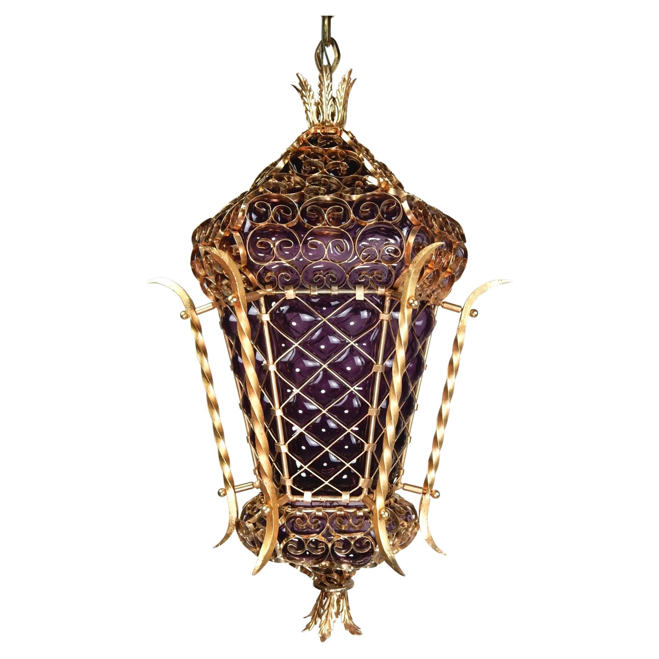 20th Century Italian Bohemian Chic' Caged Purple Glass and Gold Pendant Swag Lamp For Sale