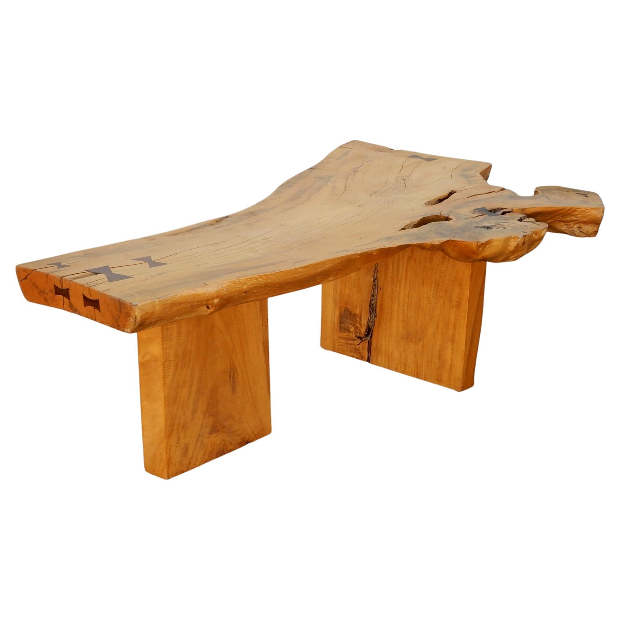 Organic Nakashima Style Live Edge Bowtie Slab Coffee Table, circa 1970 In Good Condition For Sale In Las Vegas, NV