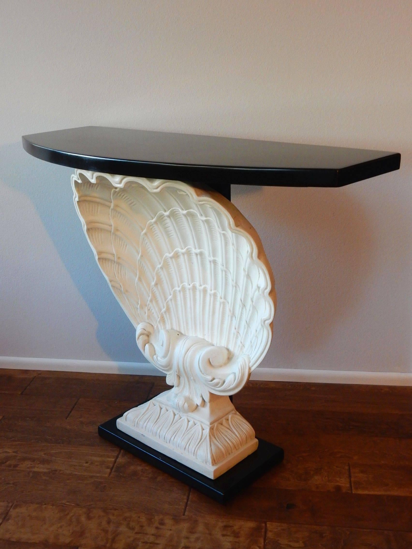 clam shell table