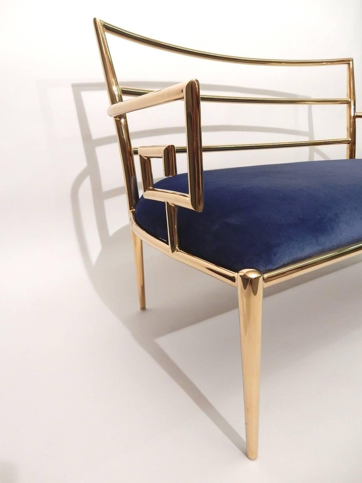 Hollywood Regency Brass Greek Key and Blue Velvet Settee Sofa In Excellent Condition In Las Vegas, NV