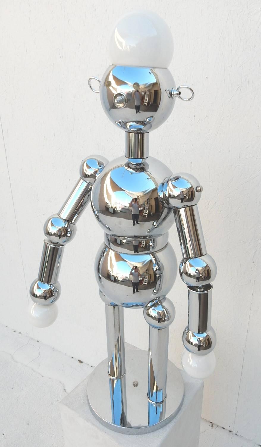 Mid Century Modern Chrome Robot Floor Lamp by Torino of Italy In Excellent Condition In Las Vegas, NV