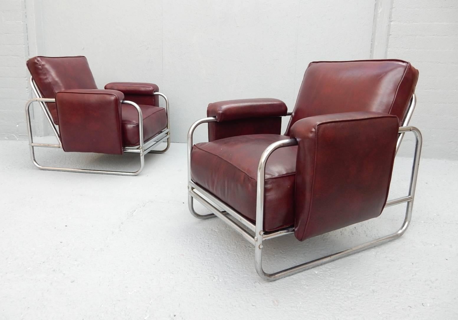Art Deco Machine Age Tubular Chrome Steel Lounge Chairs, circa 1930s In Good Condition In Las Vegas, NV