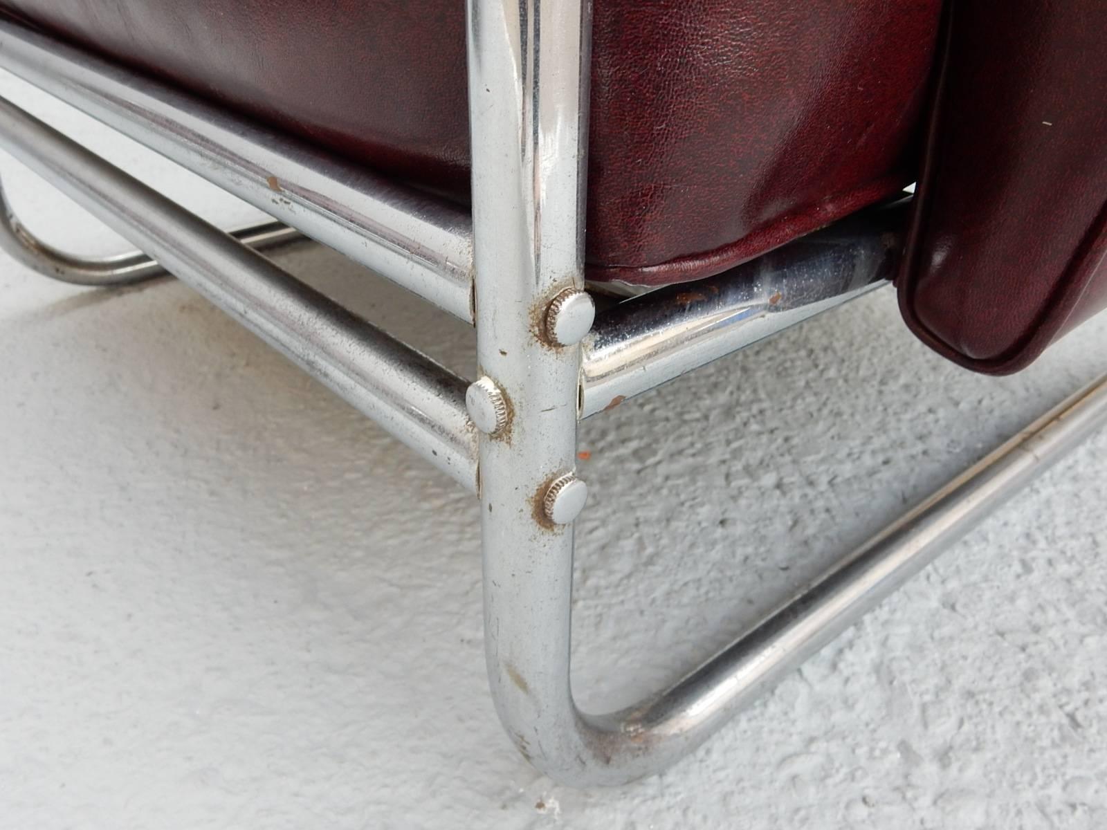 Mid-20th Century Art Deco Machine Age Tubular Chrome Steel Lounge Chairs, circa 1930s