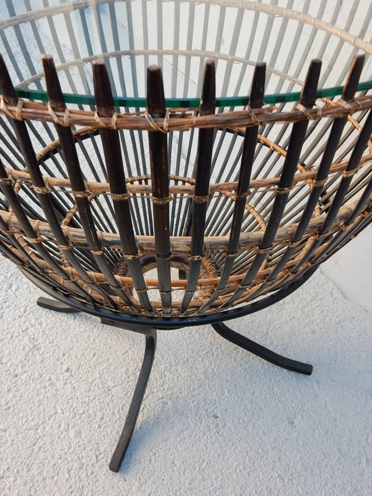 Mid-Century Modern Pair of Franco Albini Organic Modern Rattan and Iron Side Tables